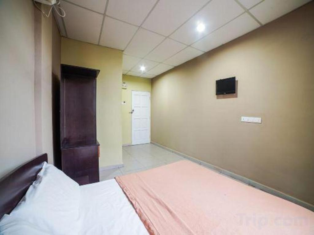 Oyo 89573 Hotel Lii View Mersing Buitenkant foto