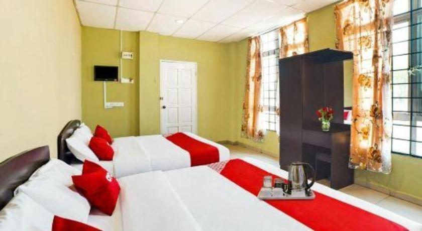 Oyo 89573 Hotel Lii View Mersing Buitenkant foto