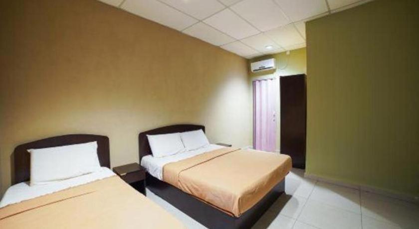 Oyo 89573 Hotel Lii View Mersing Buitenkant foto