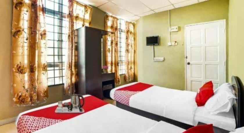 Oyo 89573 Hotel Lii View Mersing Buitenkant foto