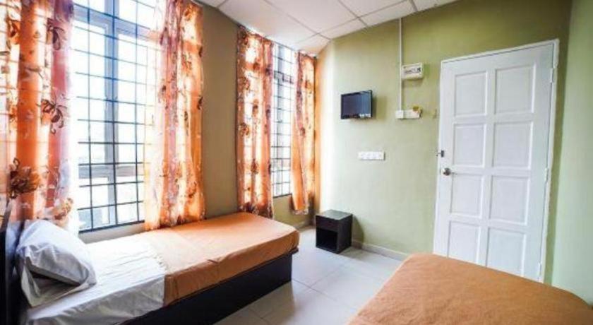 Oyo 89573 Hotel Lii View Mersing Buitenkant foto