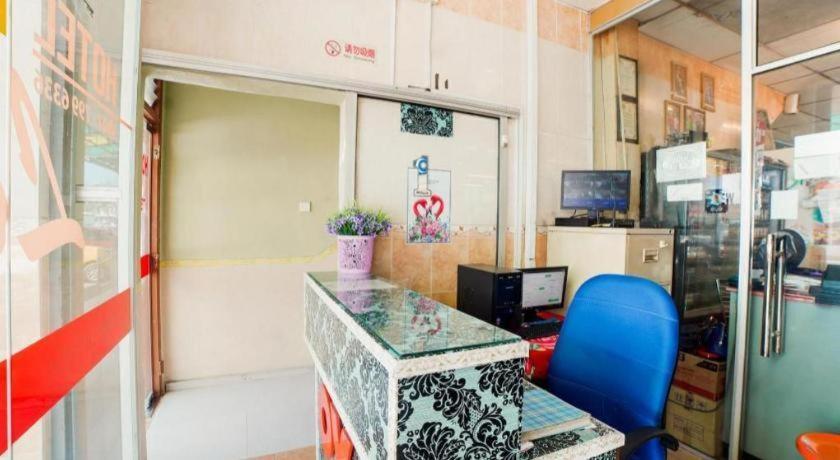 Oyo 89573 Hotel Lii View Mersing Buitenkant foto