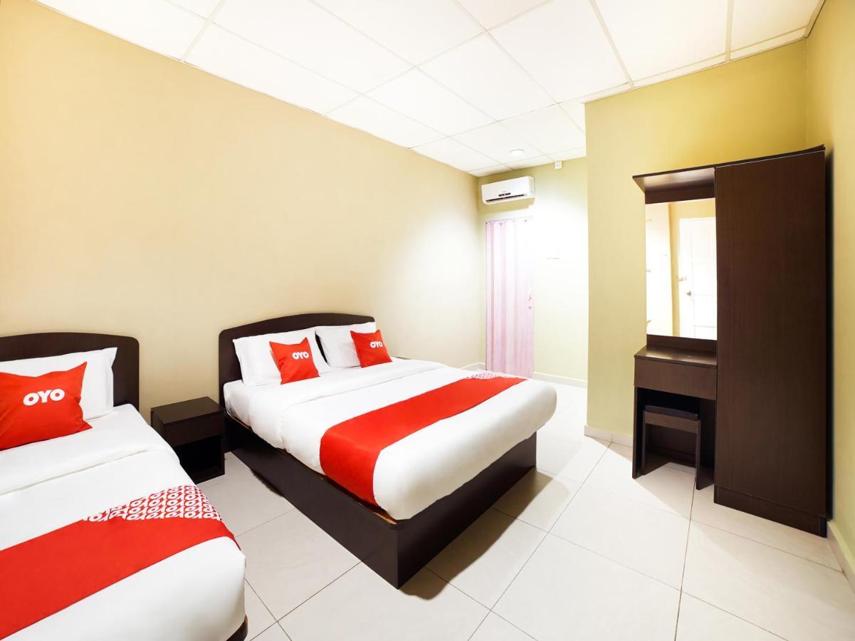 Oyo 89573 Hotel Lii View Mersing Buitenkant foto