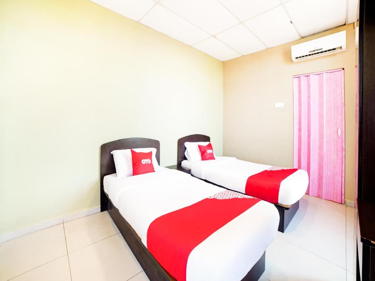 Oyo 89573 Hotel Lii View Mersing Buitenkant foto