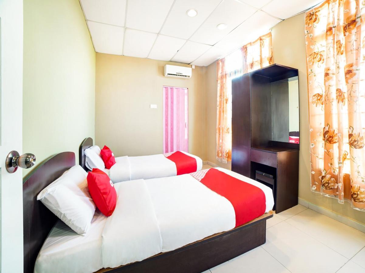 Oyo 89573 Hotel Lii View Mersing Buitenkant foto